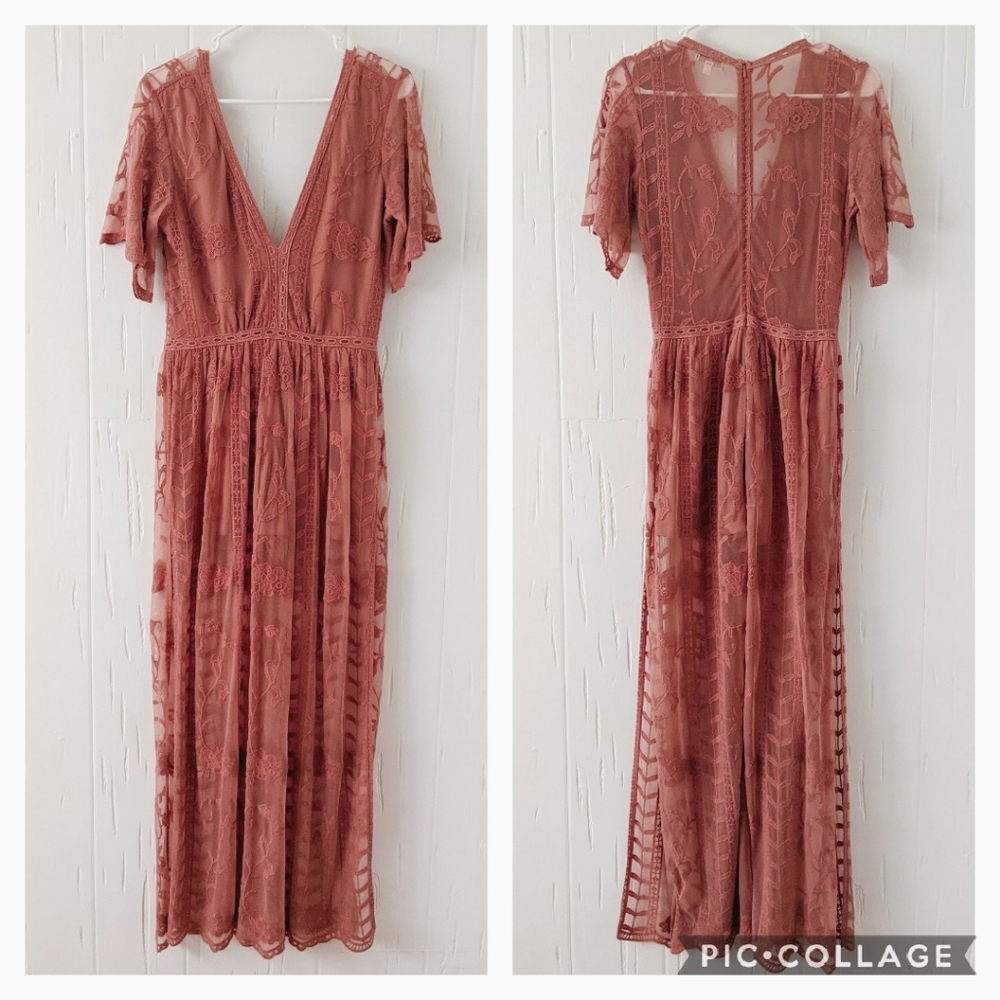 Dusty Pink Lace Dress